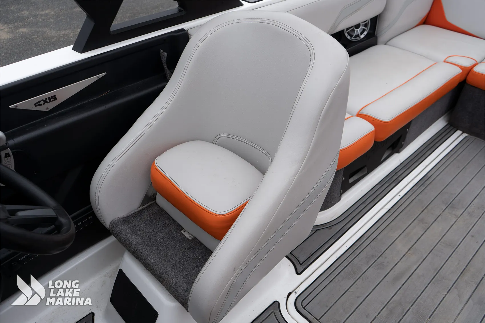 2016 Axis T23
