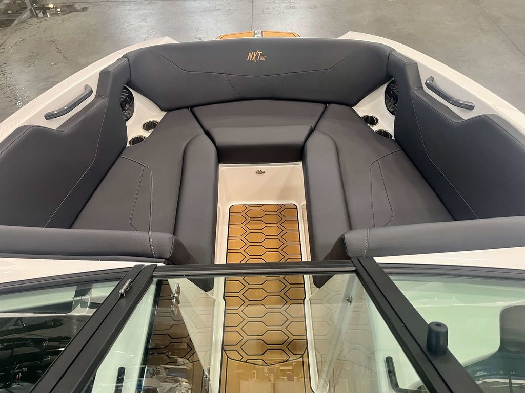 2025 MasterCraft NXT22
