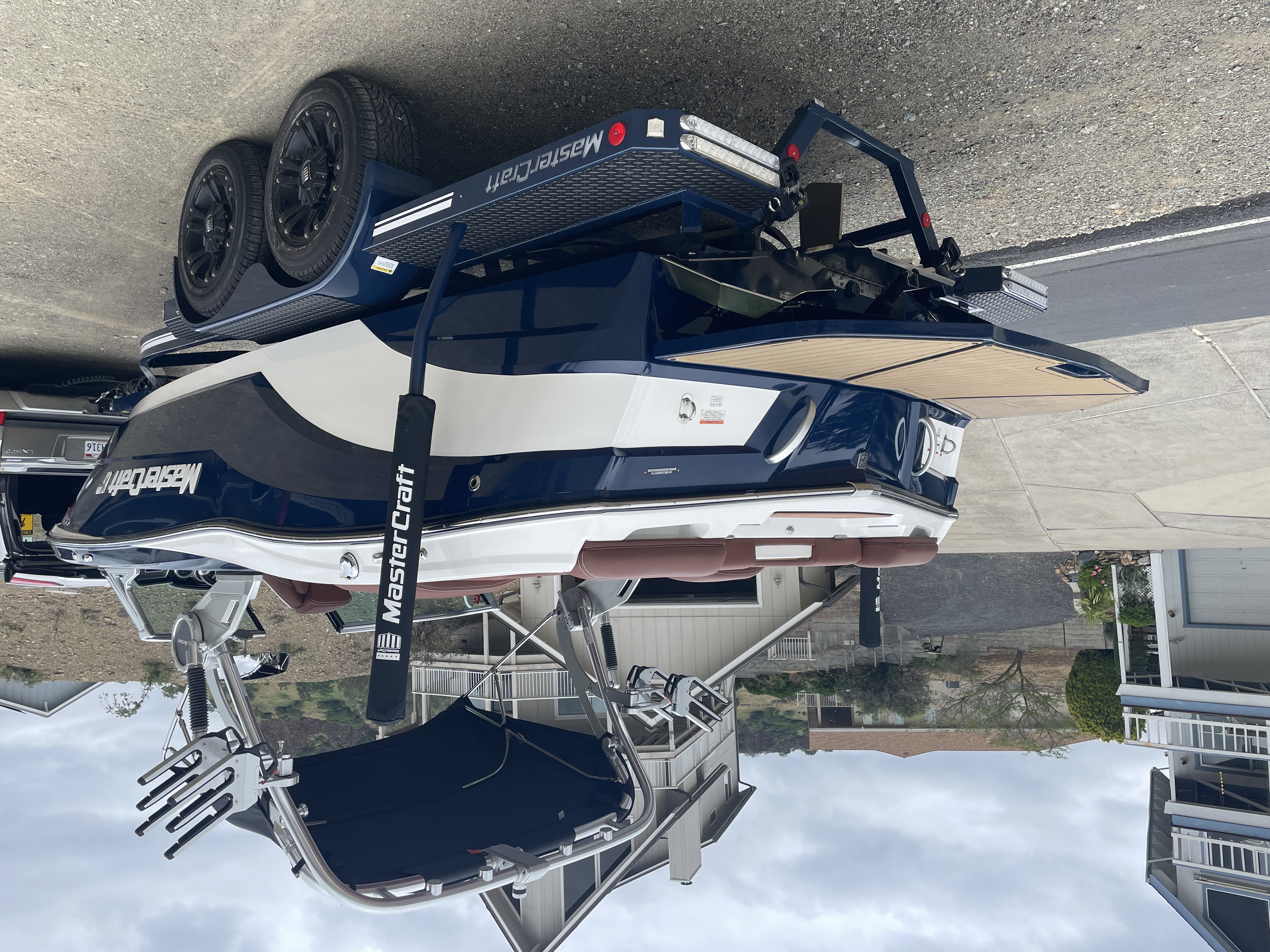 2018 MasterCraft XT21