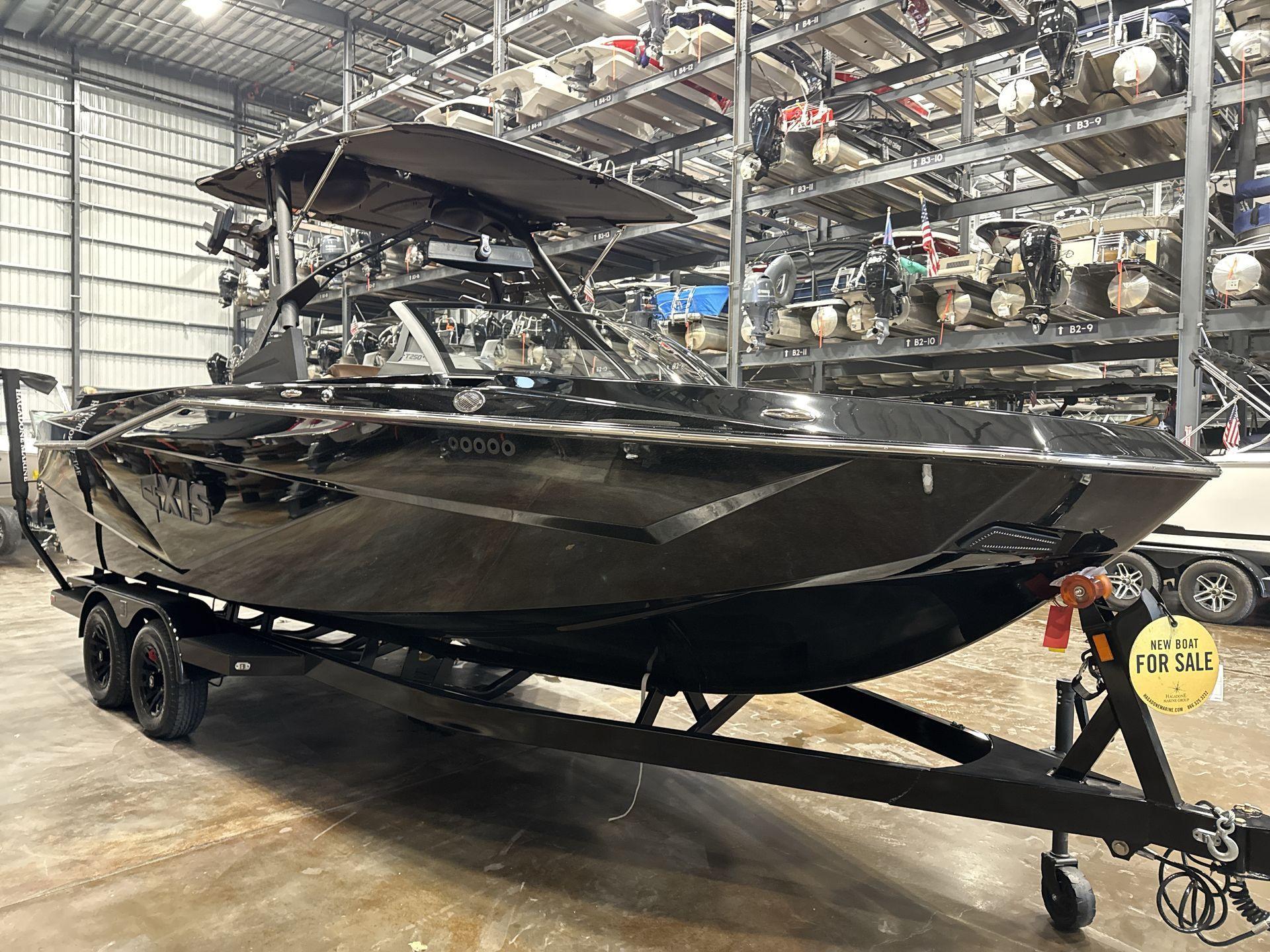 2025 Axis T250