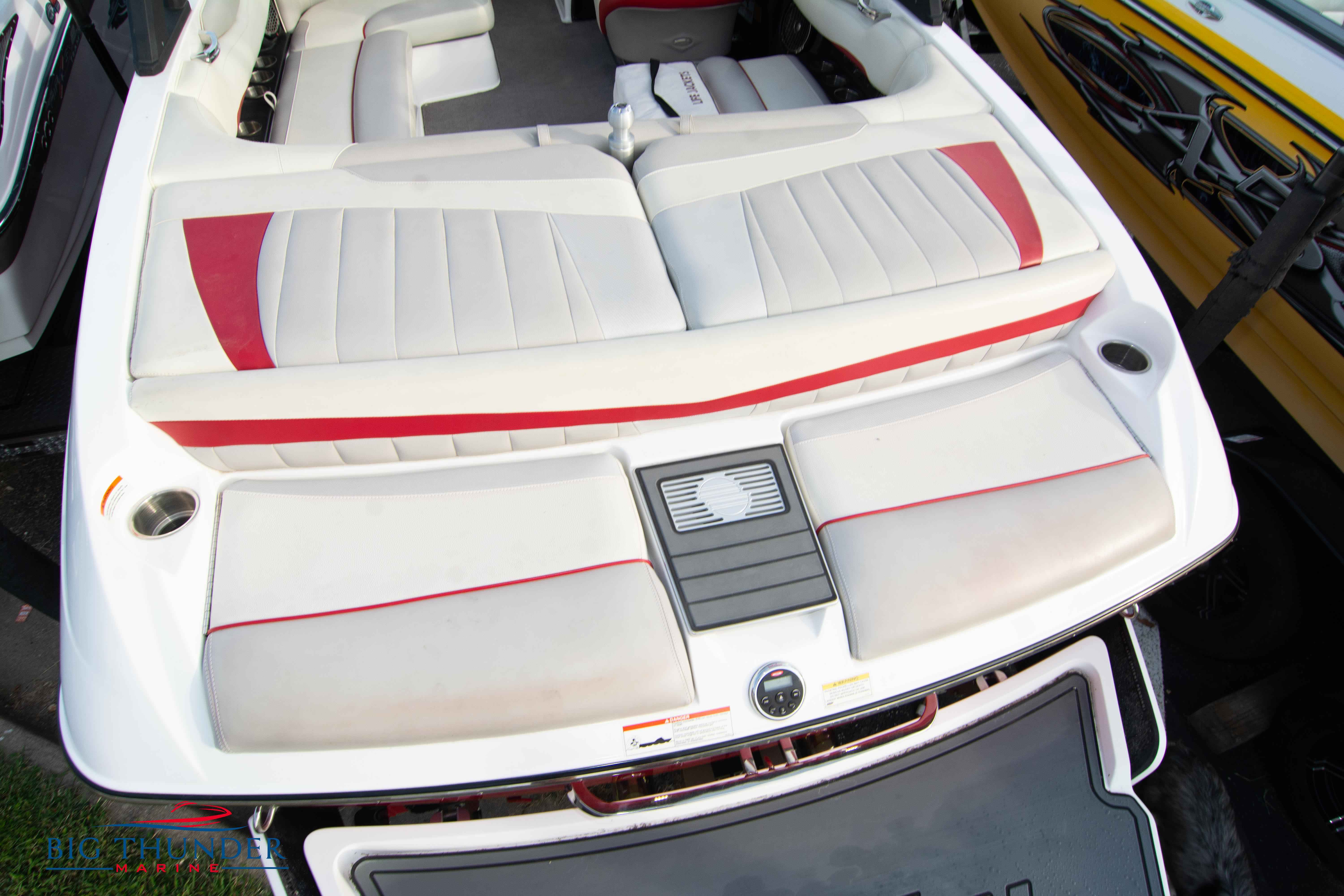 2013 Malibu Wakesetter 22 MXZ
