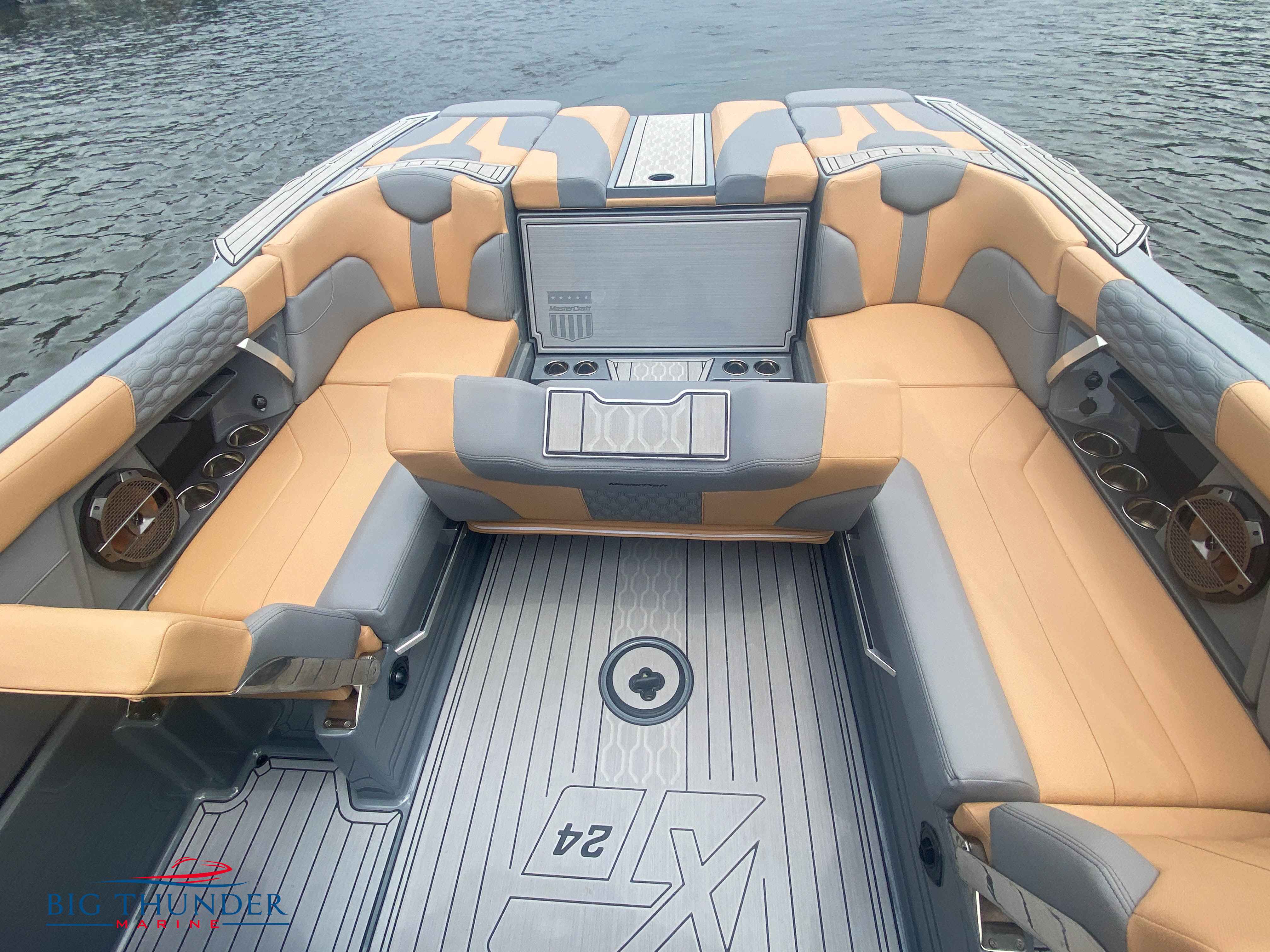2022 Mastercraft XT24