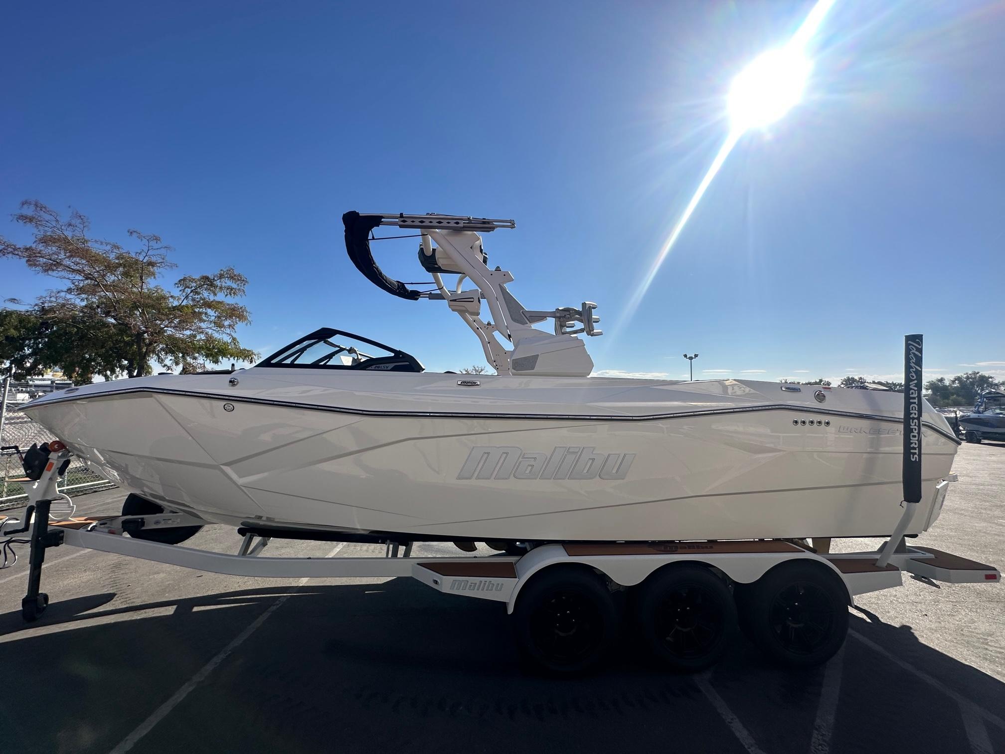 boat.Title