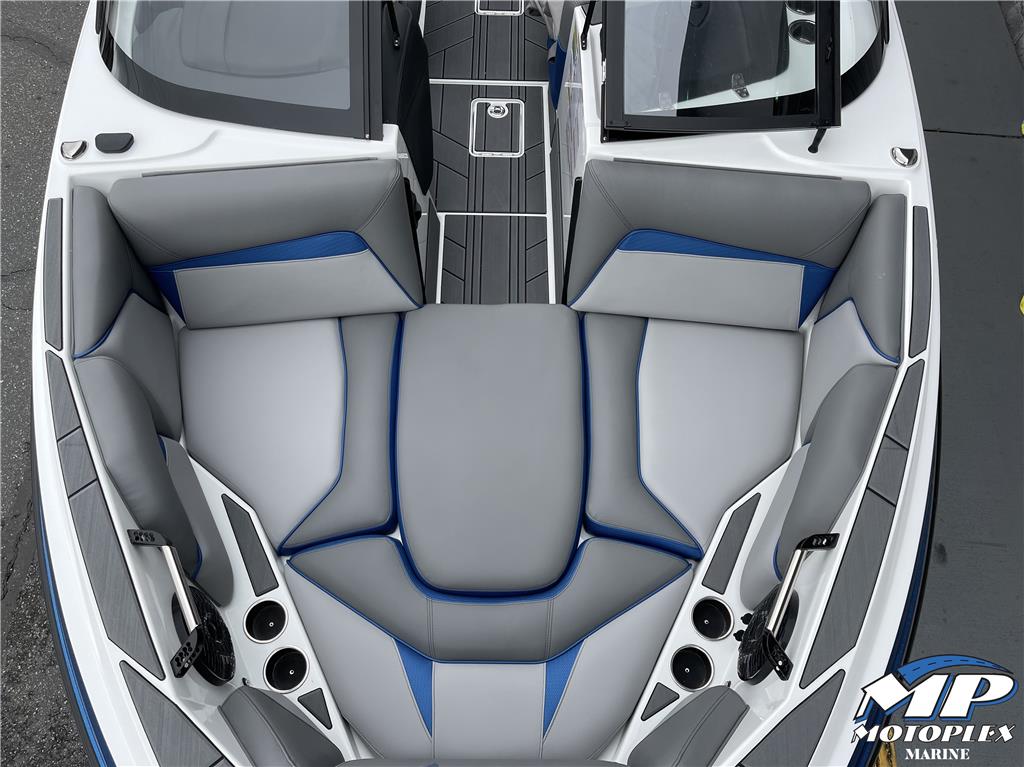 2023 CENTURION Vi22