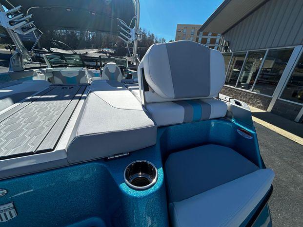 2024 MasterCraft XT25