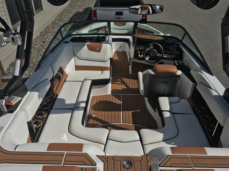 2018 Nautique GS20