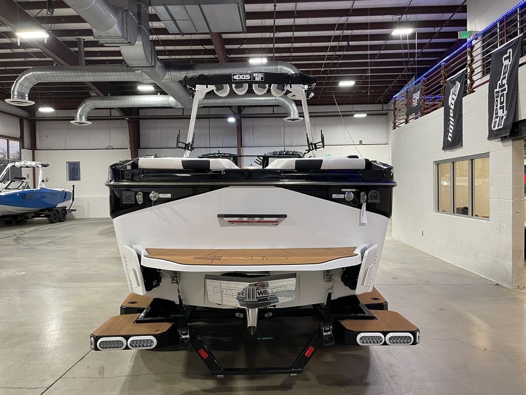 2025 Axis Wake Research T250