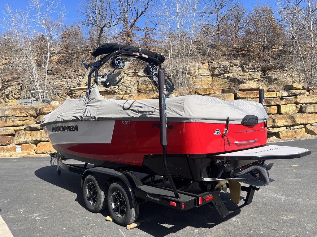 2024 moomba Mojo