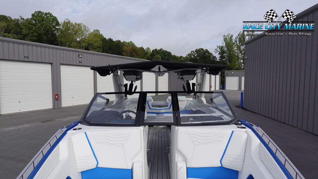 2025 Nautique G23