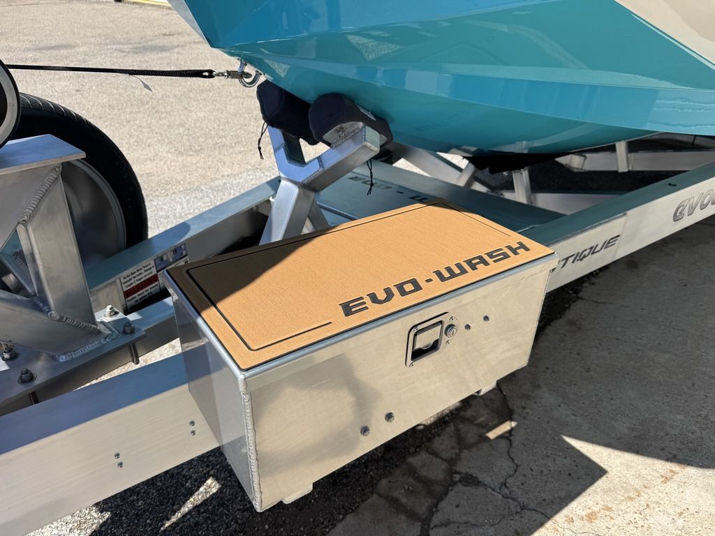 2025 Nautique Super Air Nautique G23