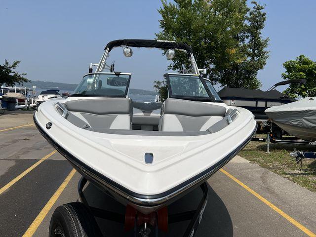 2019 Mastercraft XT-23 | 209860