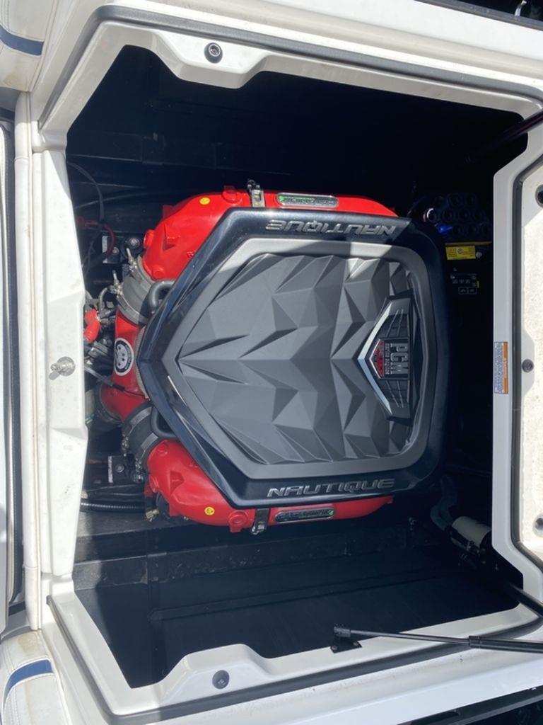 2018 Nautique G23