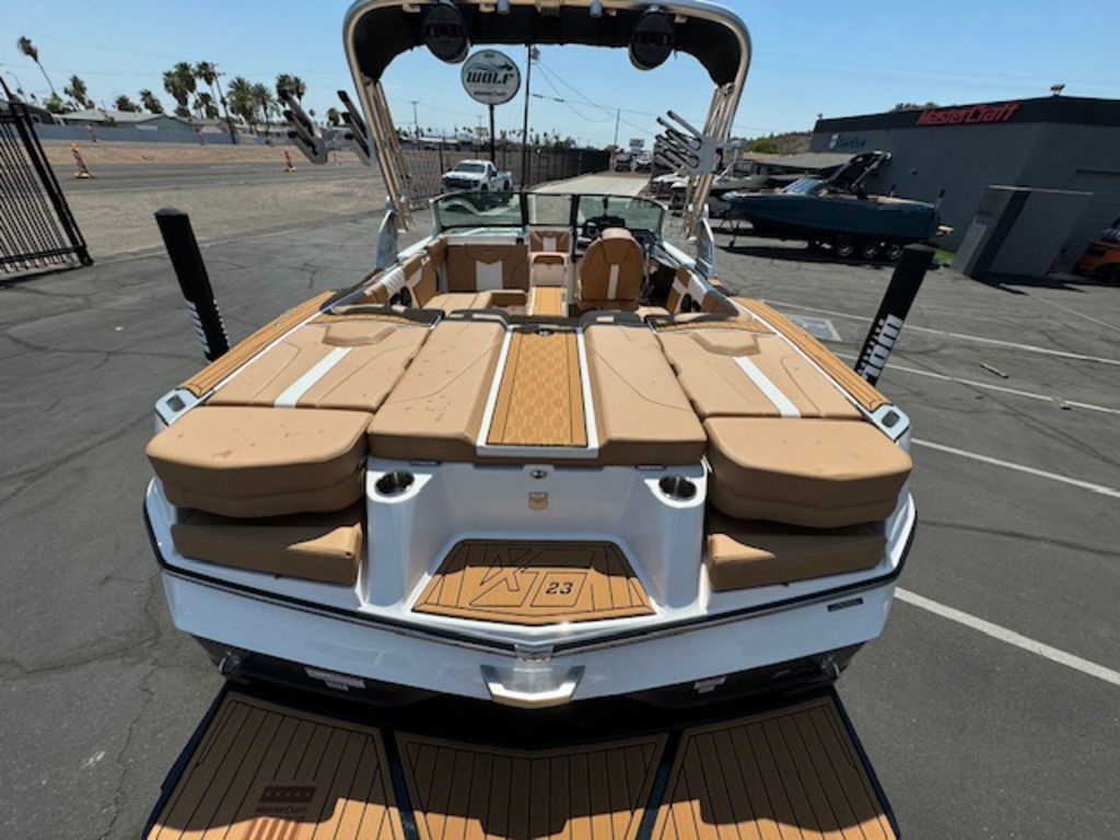 2024 Mastercraft XT23