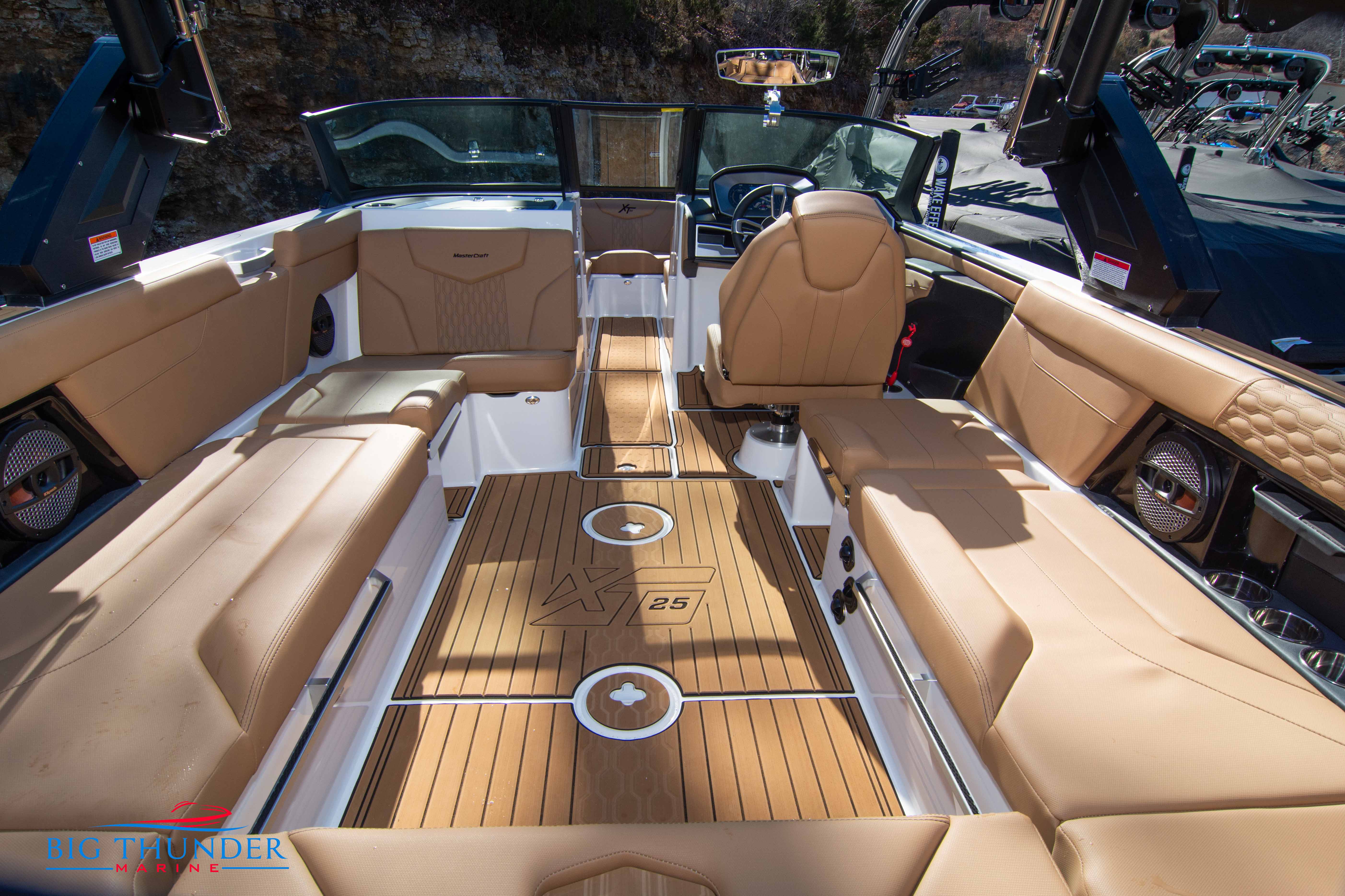 2024 Mastercraft XT25