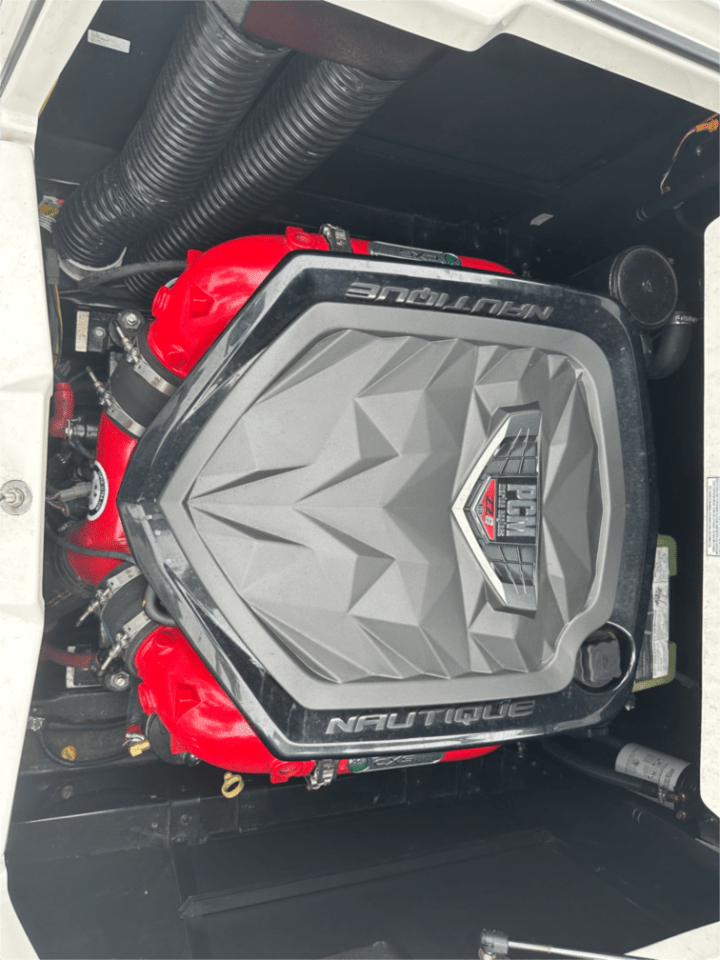 2020 Nautique G23