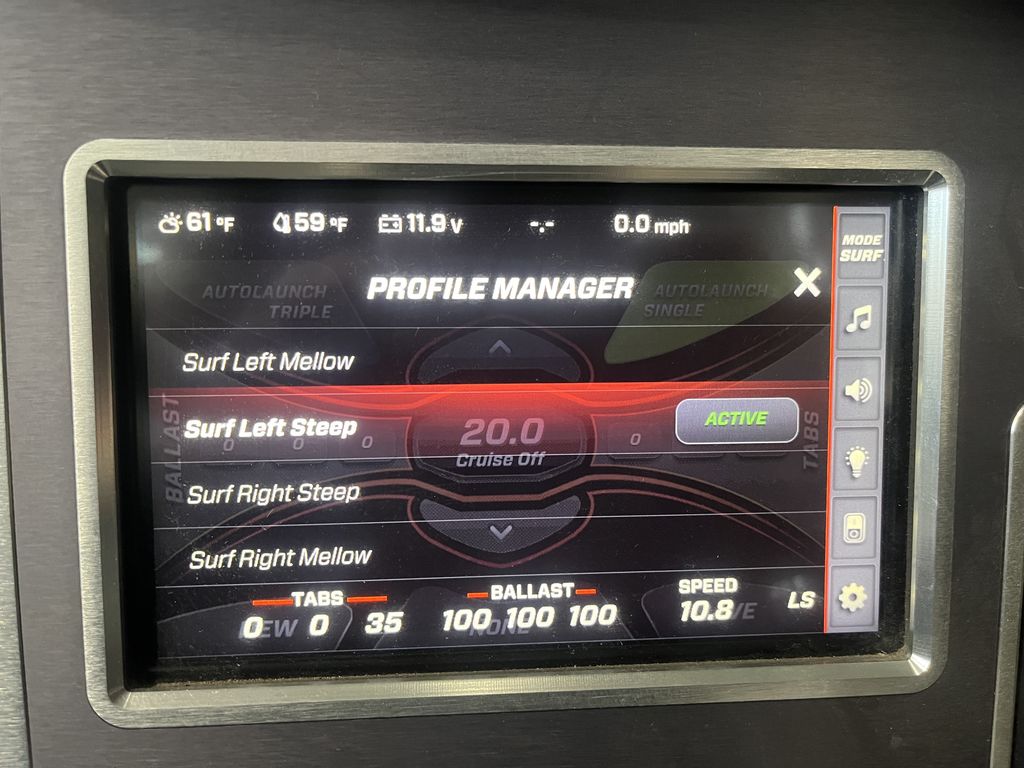 2019 MasterCraft XT23 Icon