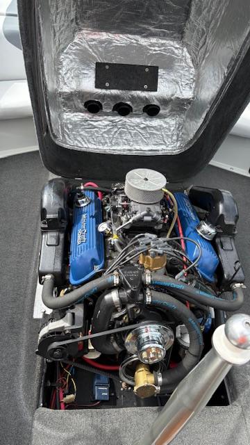 1991 MasterCraft Maristar 210