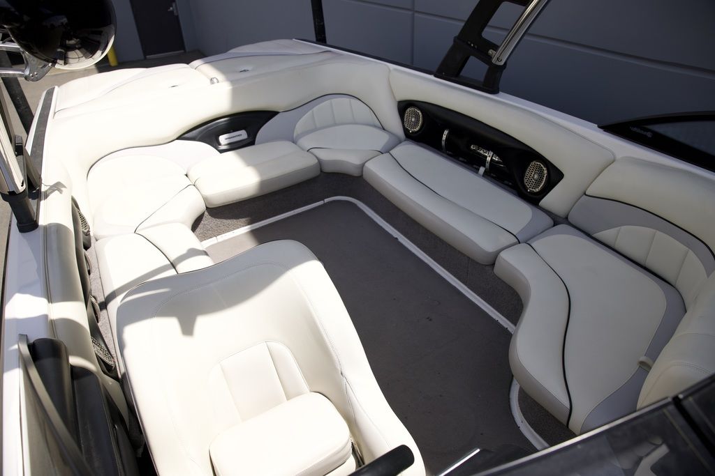 2011 Malibu Boats 23 LSV
