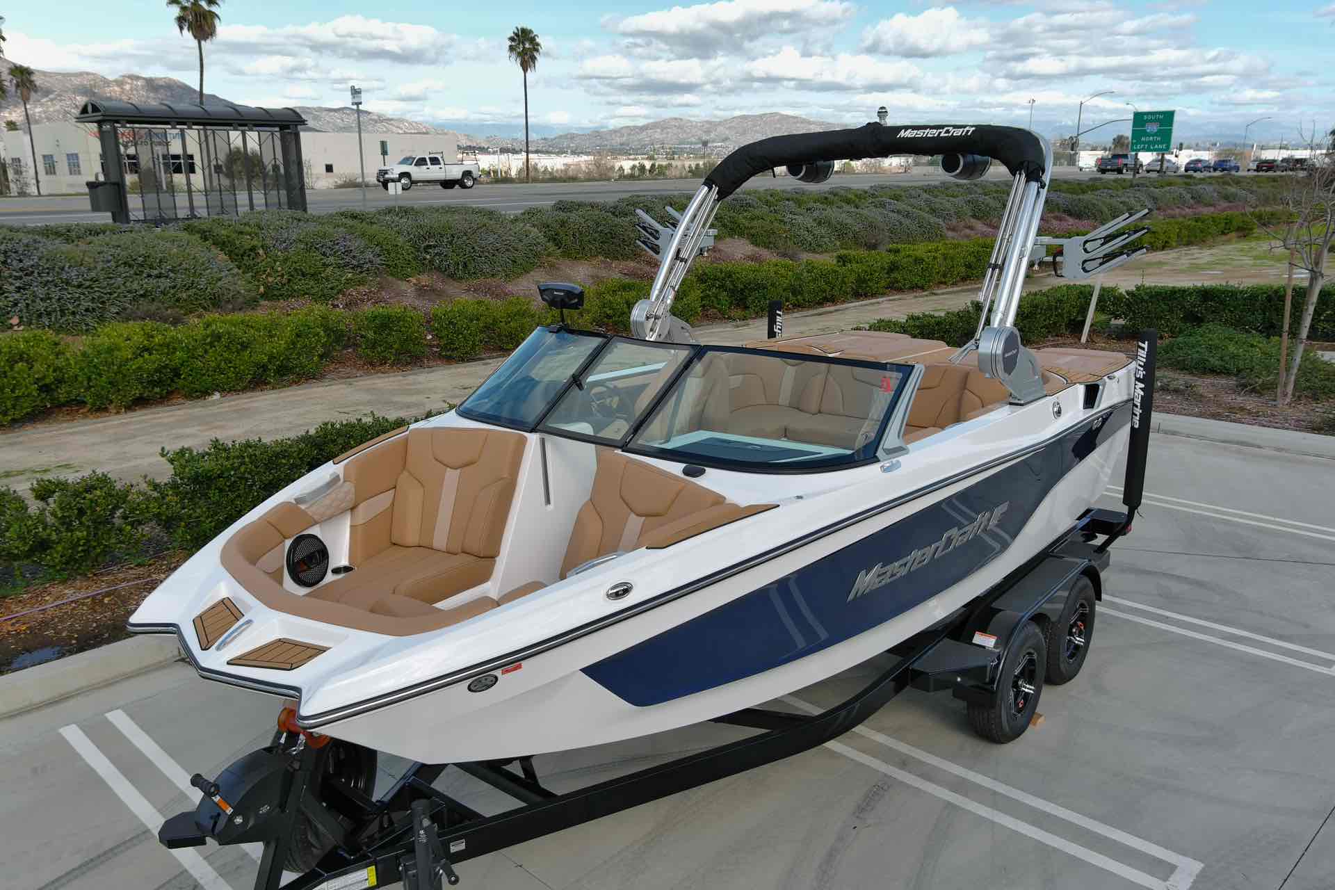 boat.Title