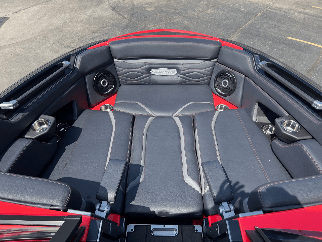 2025 SUPRA SL450 LOADED WITH POWER BIMINI PLUS