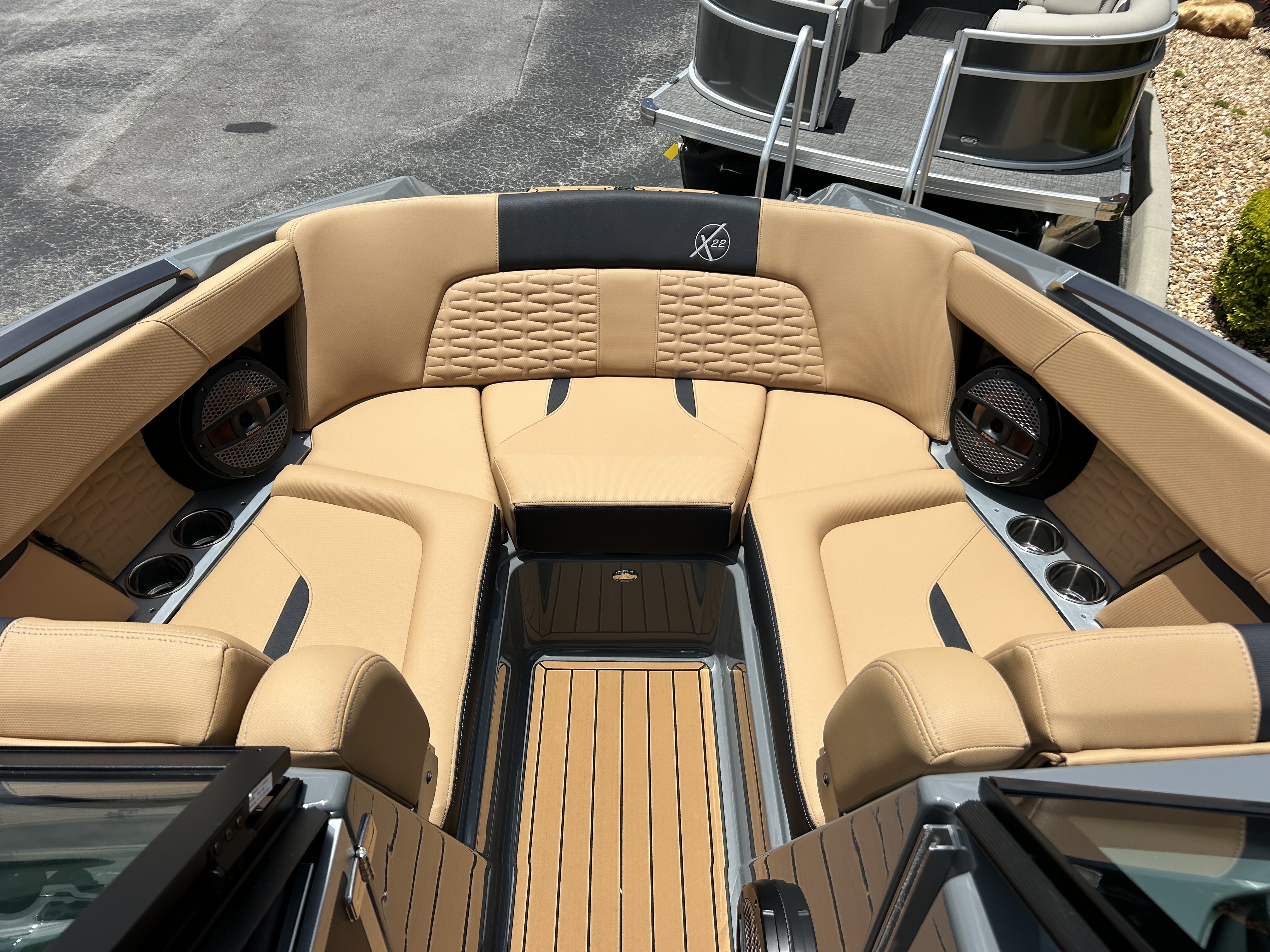 2025 MasterCraft X22