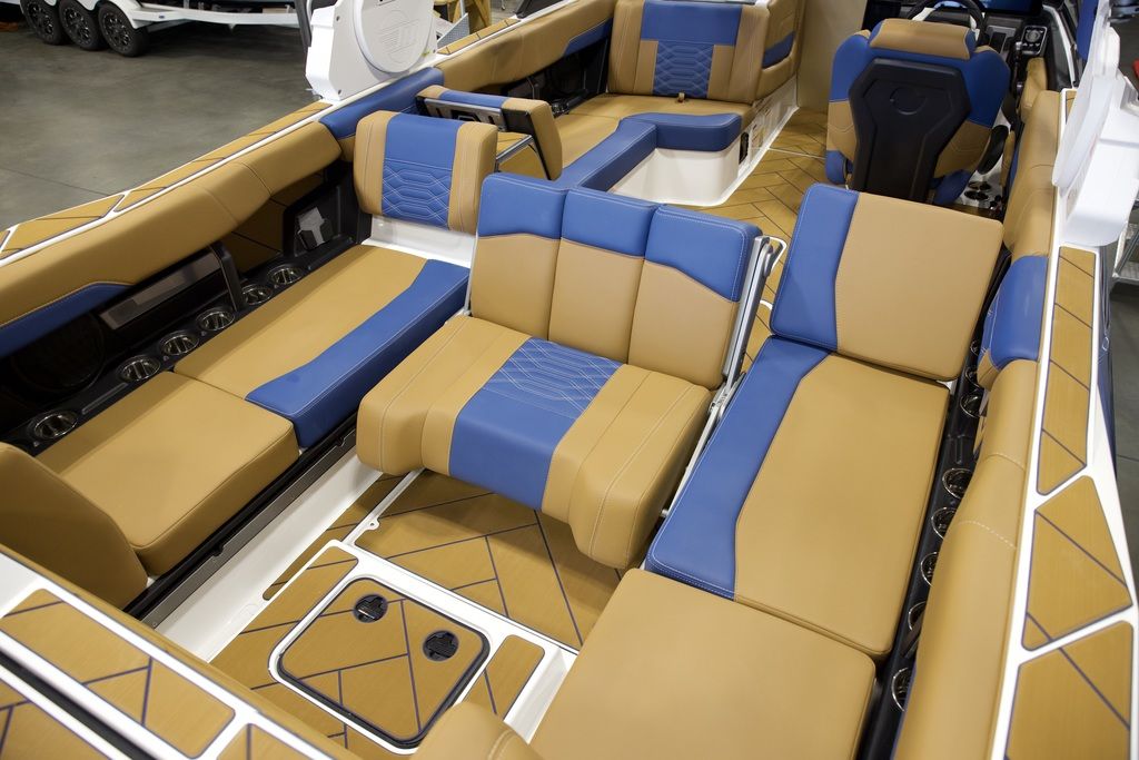 2025 Malibu Boats 26 LSV