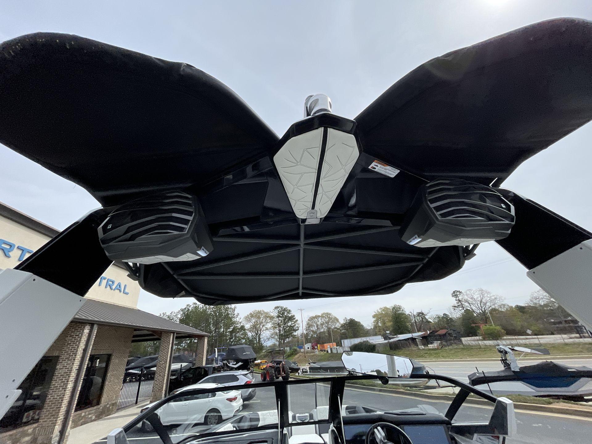 2023 Nautique P25