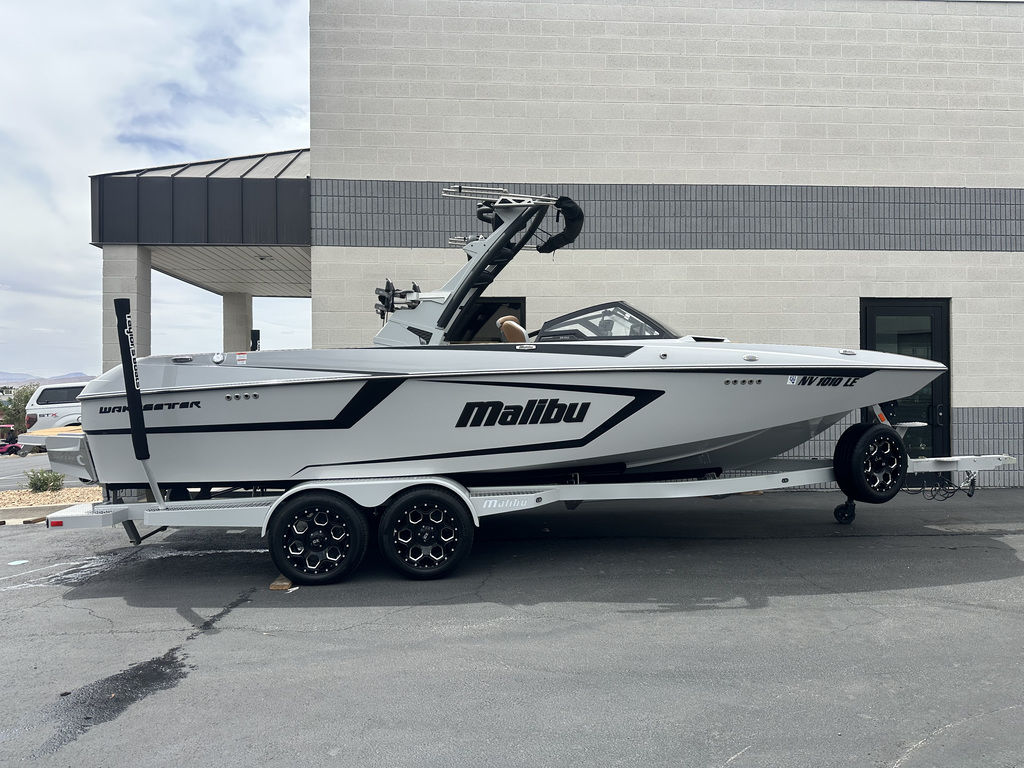2022 Malibu Boats 24 MXZ
