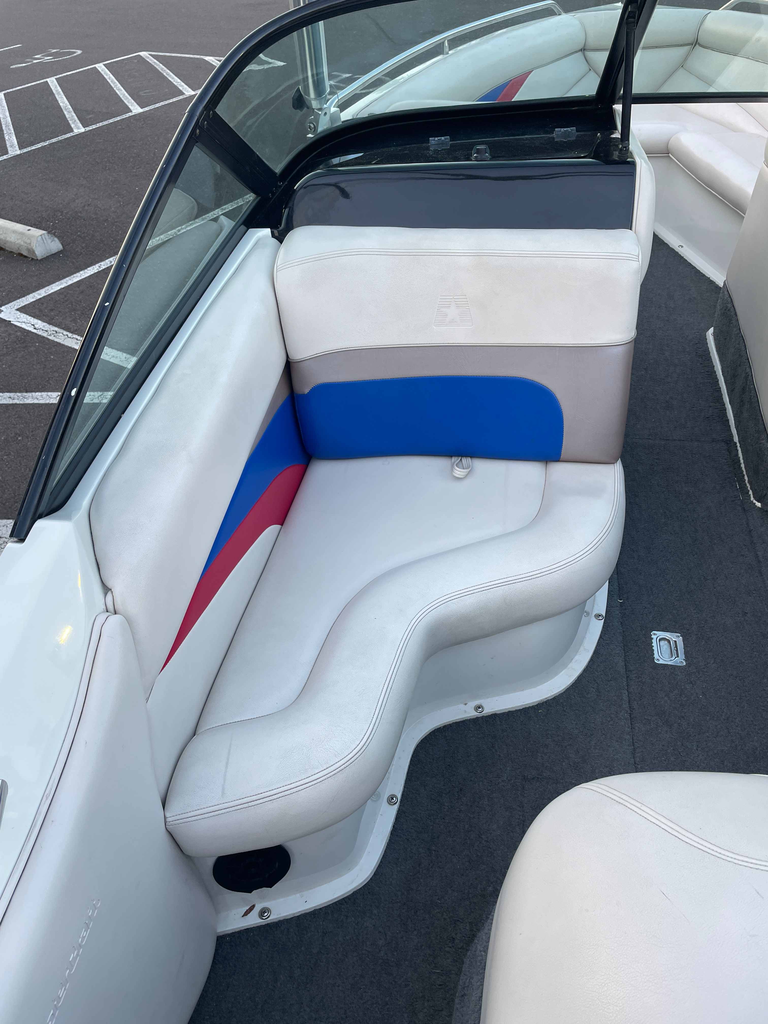 1995 Mastercraft Prostar 205