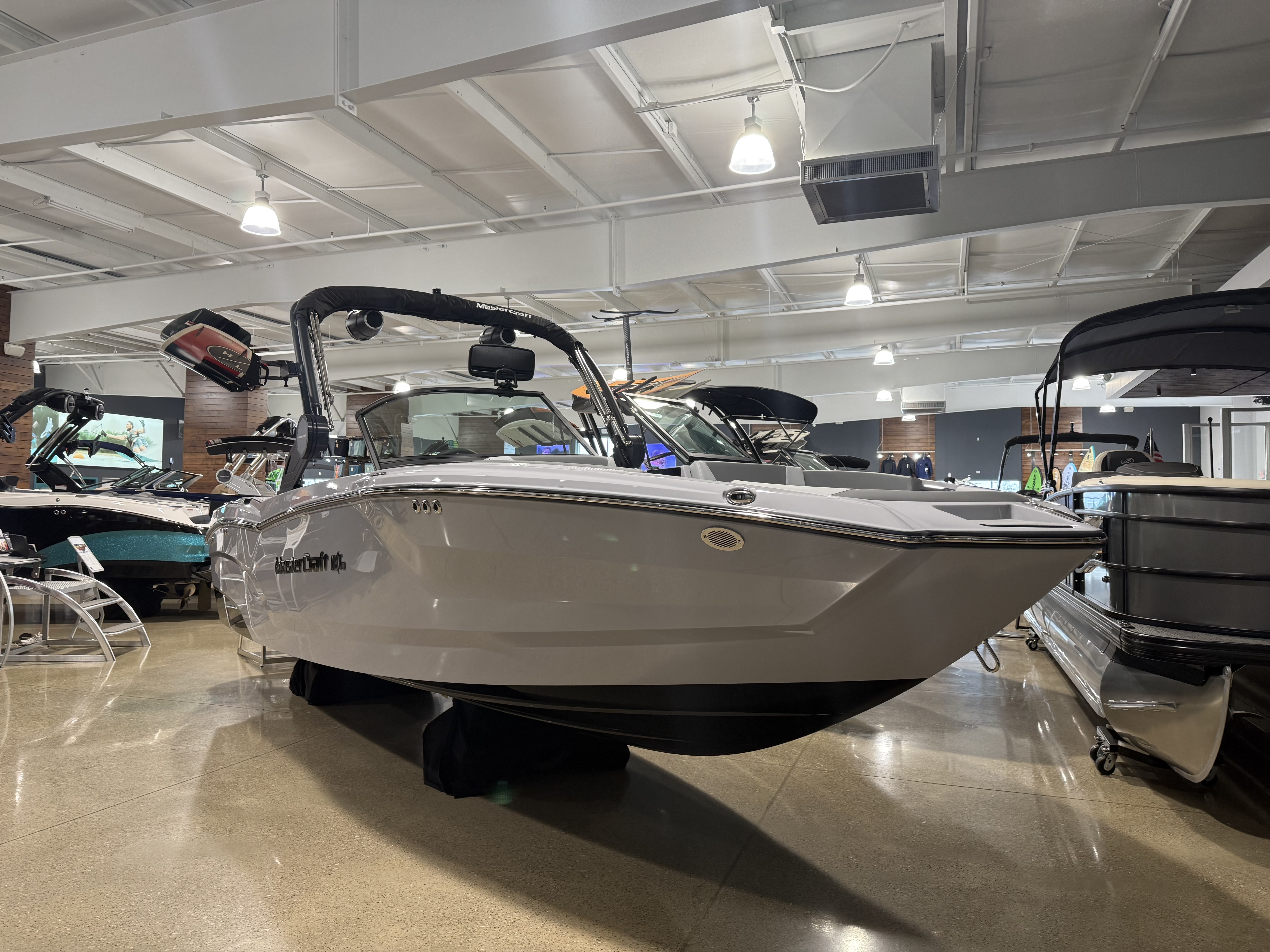2025 MasterCraft NXT23
