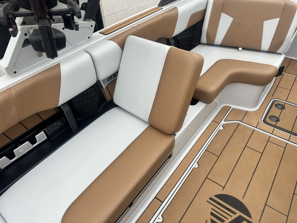 2022 Malibu Boats 24 MXZ