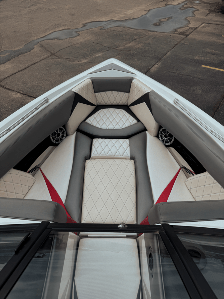 2013 TIGE Z3 BLACK AND WHITE CLASSIC SURF READY!!!