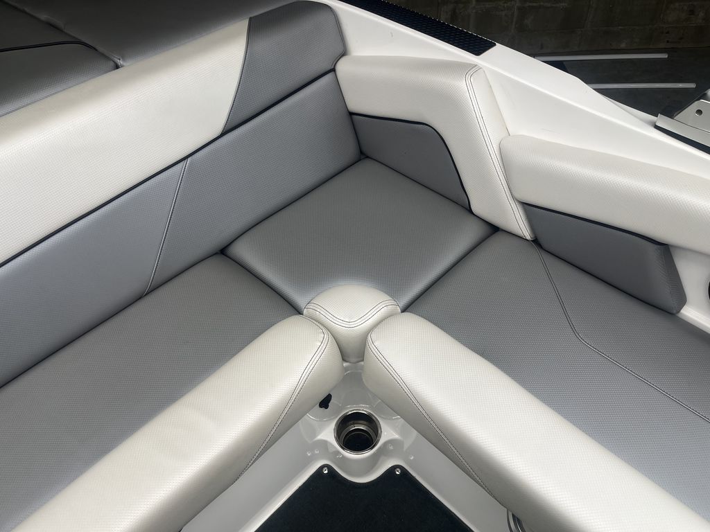2019 MasterCraft NXT20