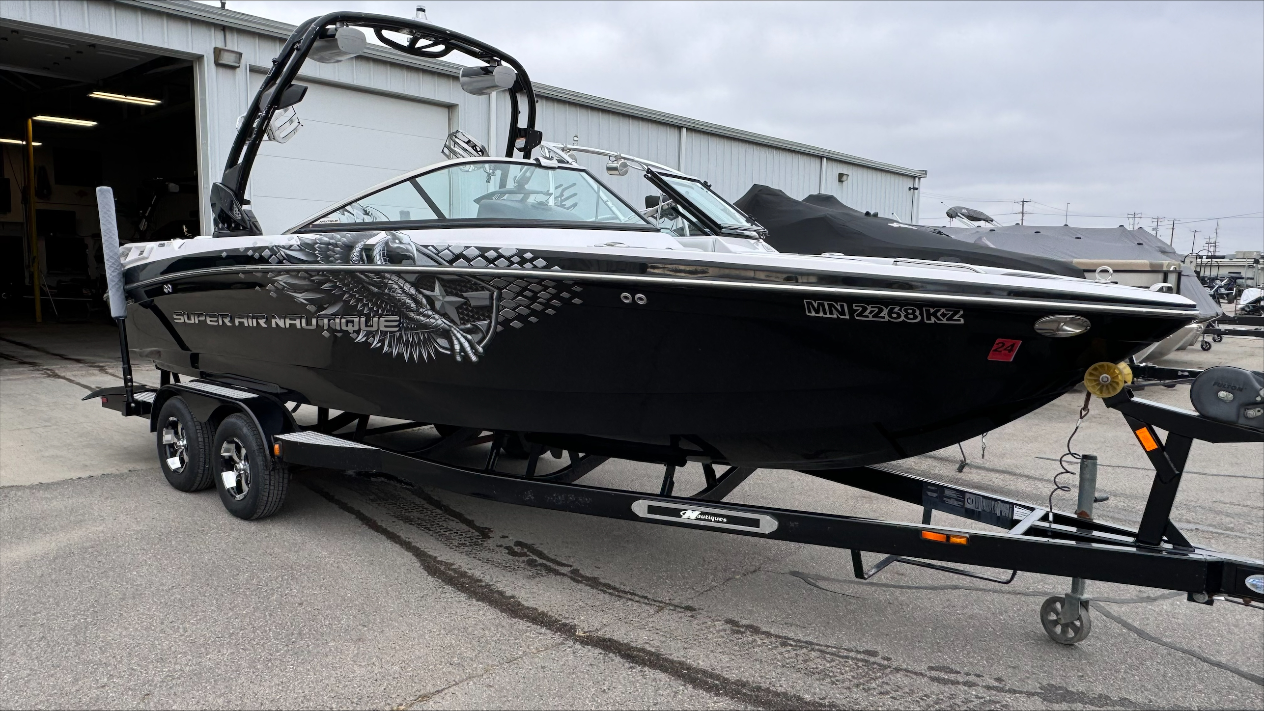 boat.Title