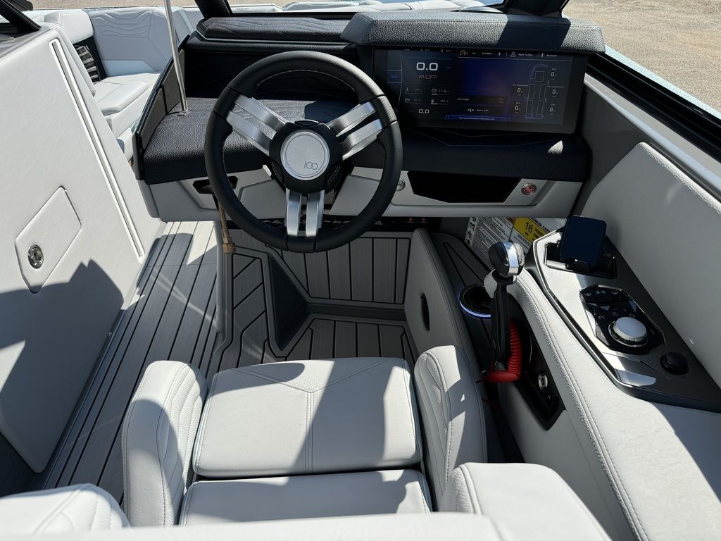 2025 Nautique Super Air Nautique G23 Icon