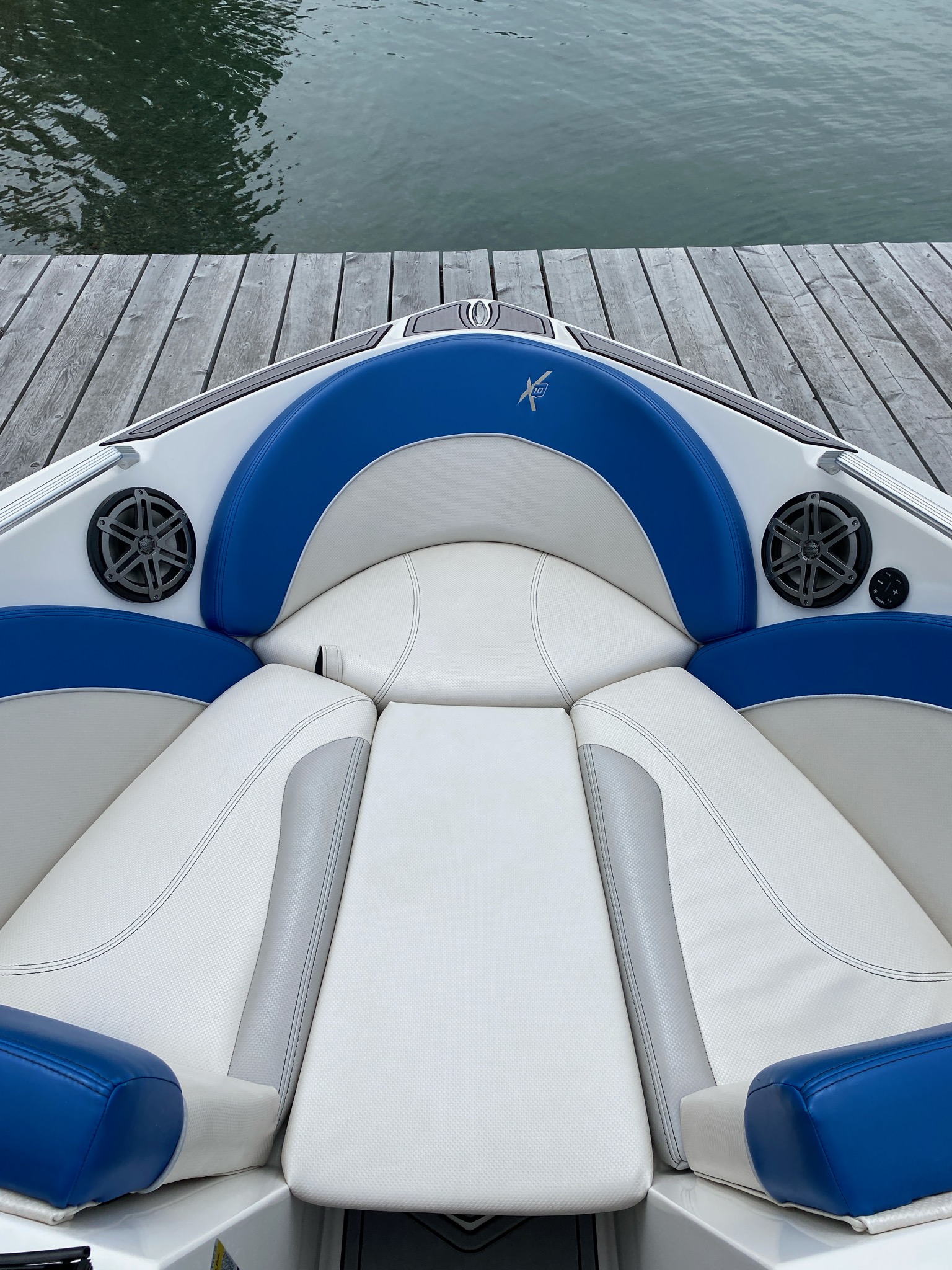 2016 MasterCraft X10