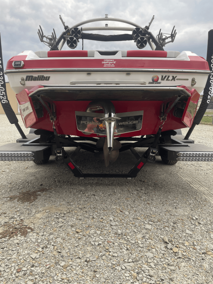 2017 Malibu Wakesetter VLX  Icon