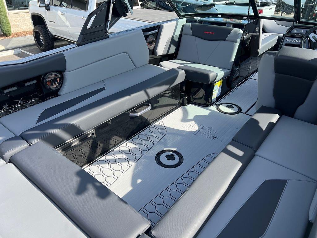 2024 MasterCraft NXT24