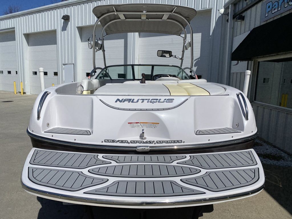 2008 Nautique Air Nautique 211