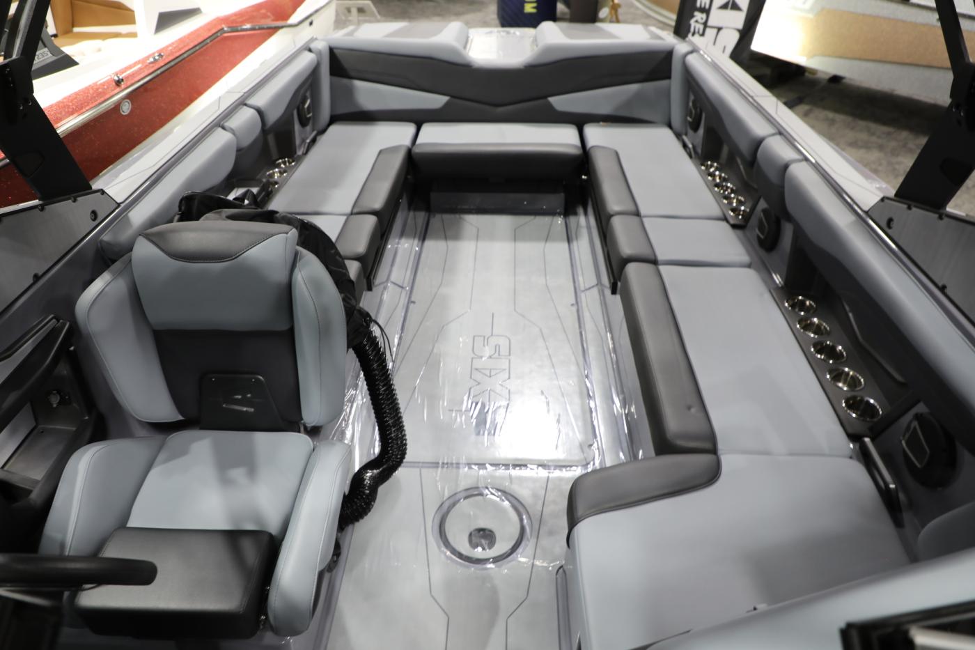 2024 axis T250