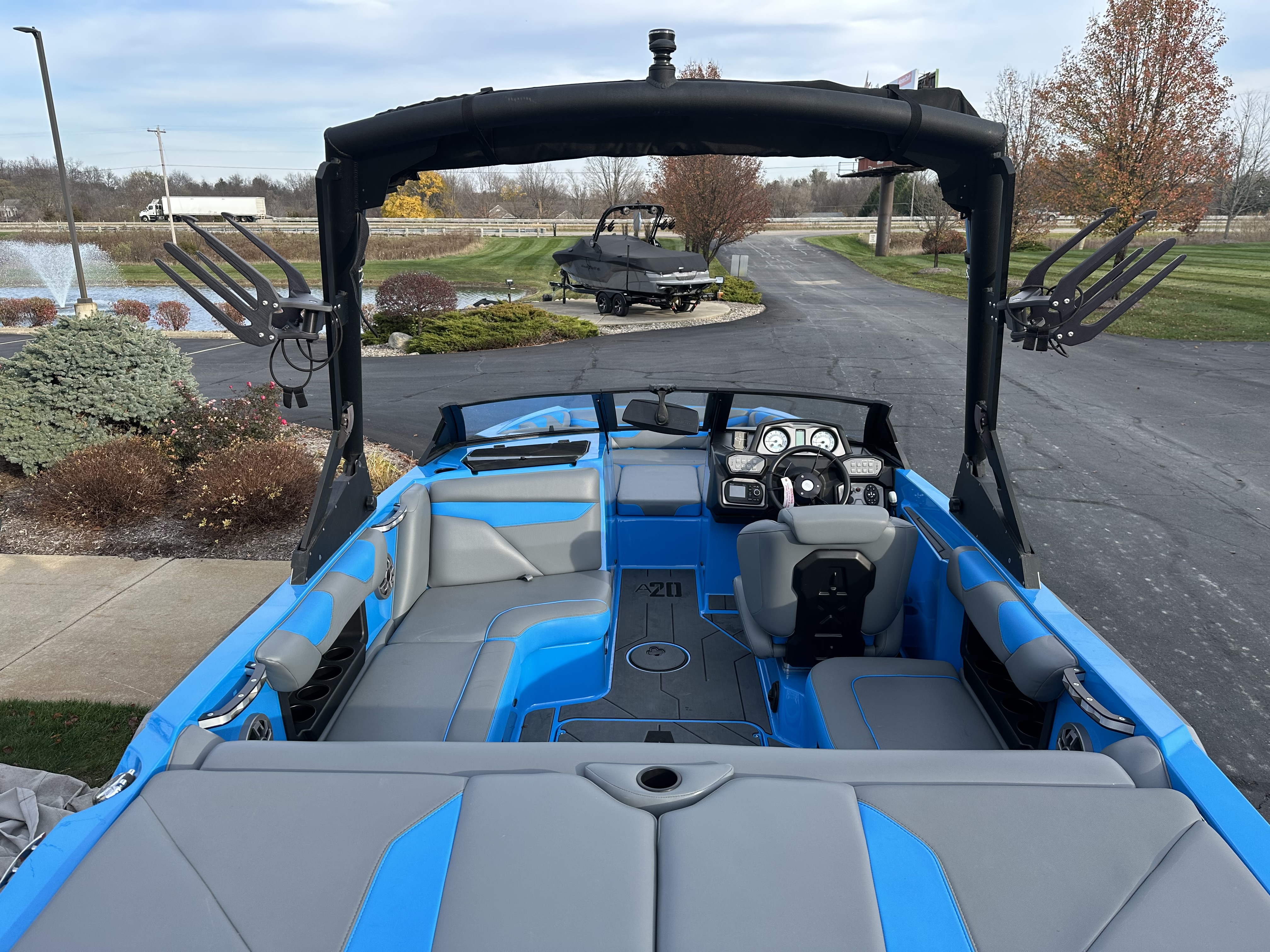 2020 Axis A20