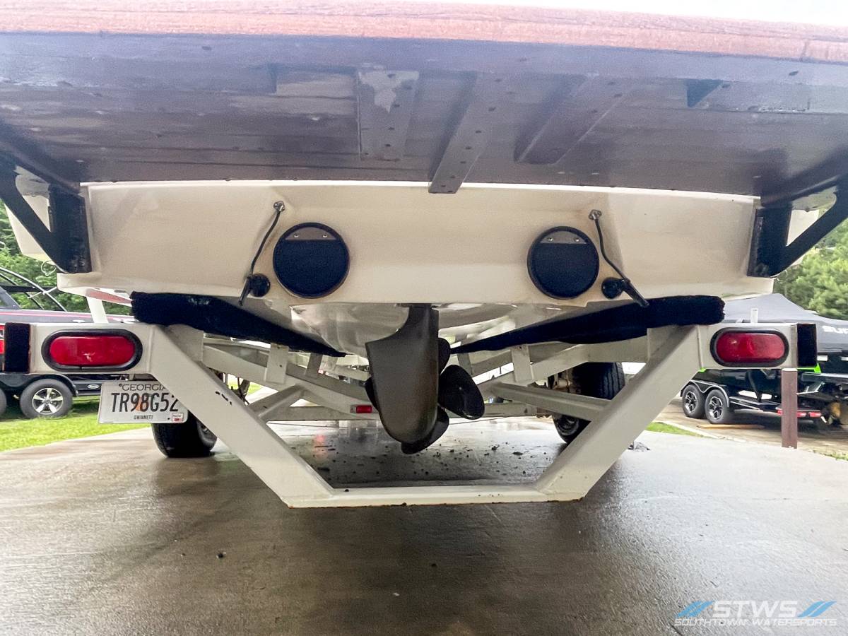 1999 MasterCraft Prostar 205