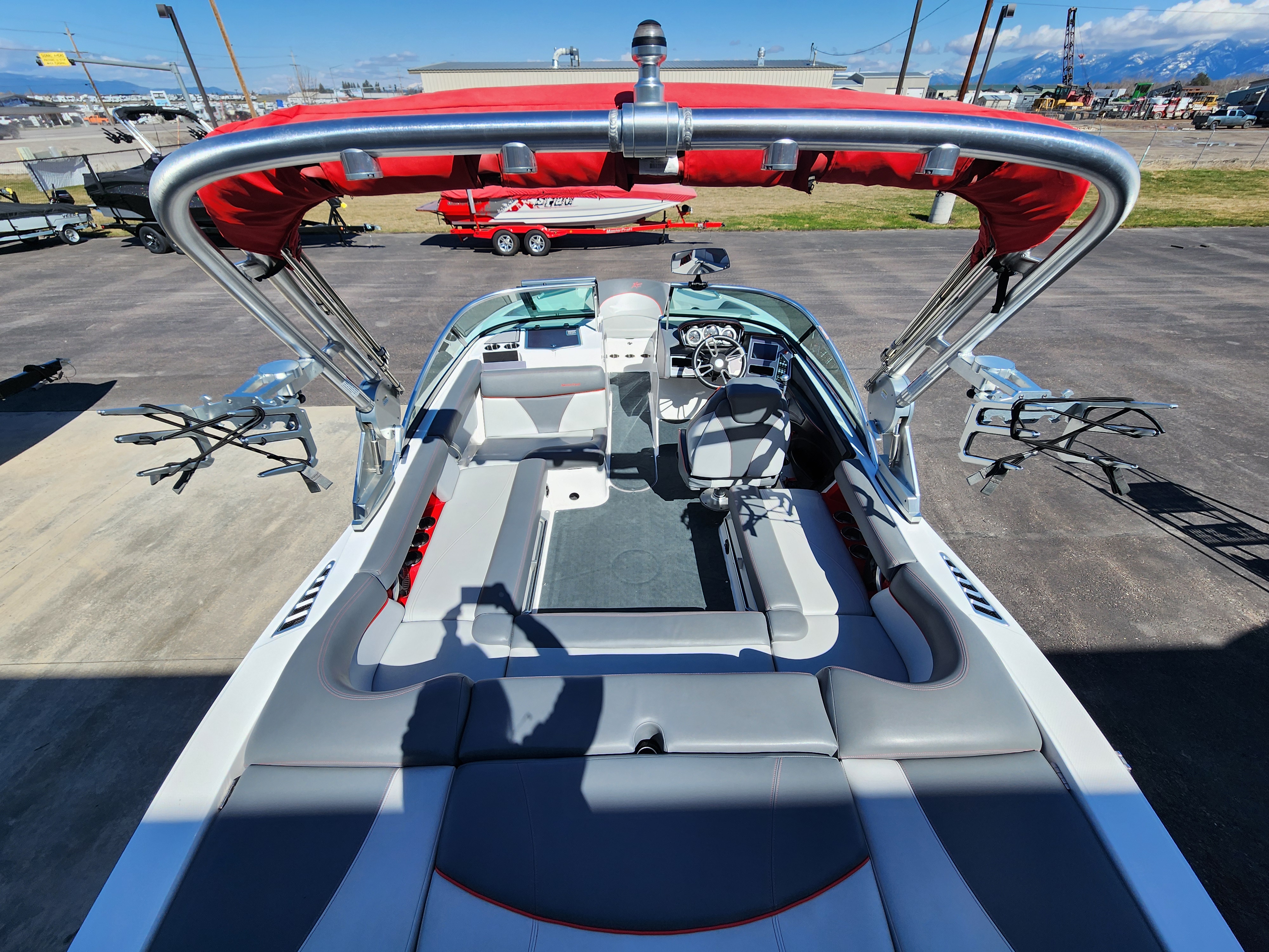 2020 MasterCraft XT21