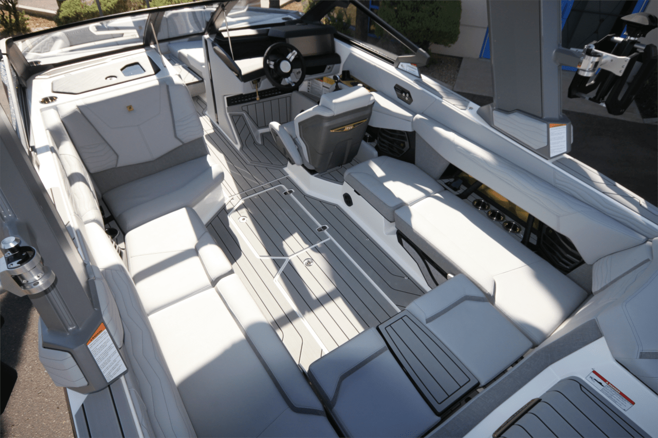 2025 Super Air Nautique G23 &#8220;Centennial Edition&#8221;