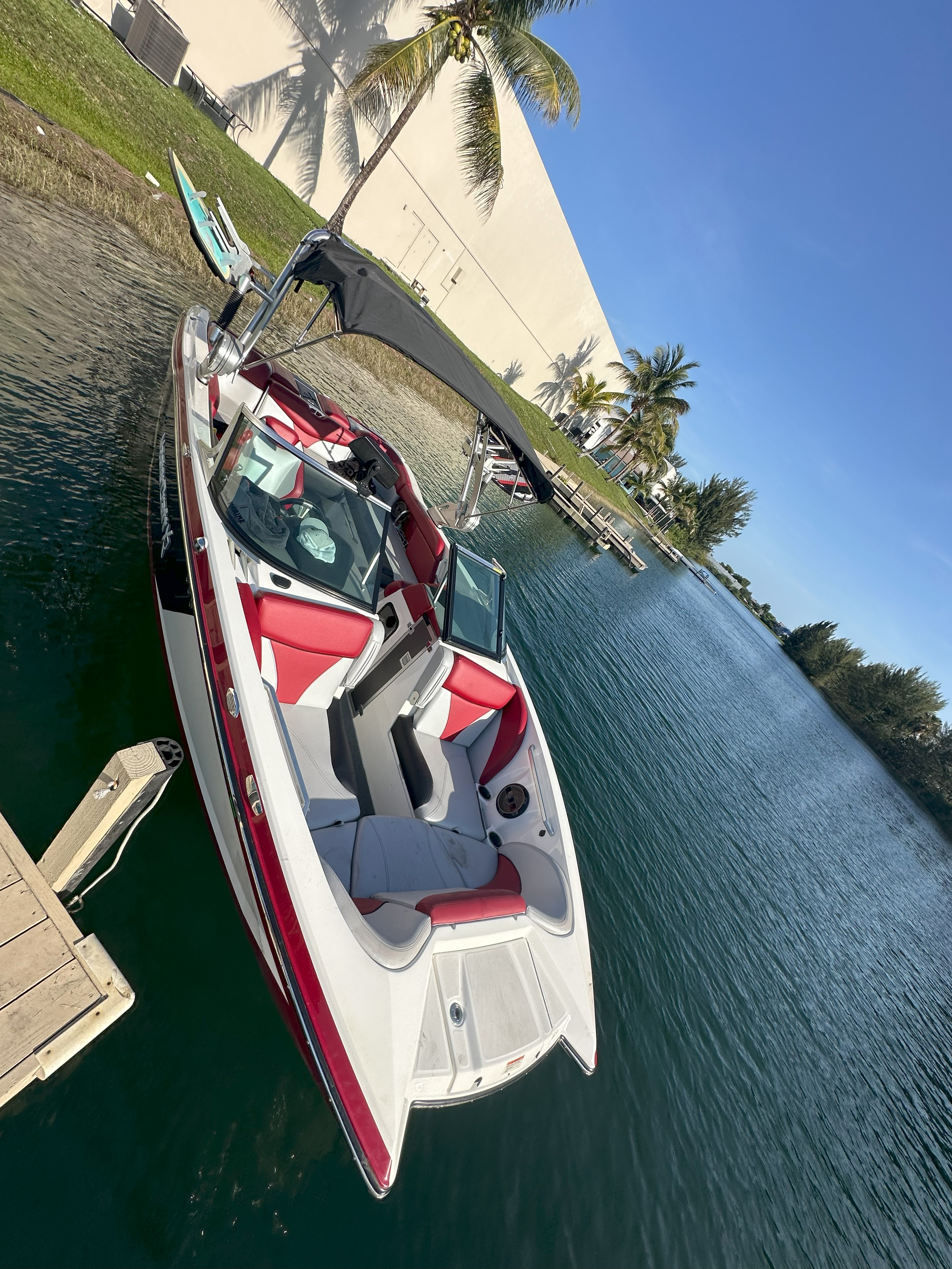 2018 Mastercraft X23 Head Turner Mint