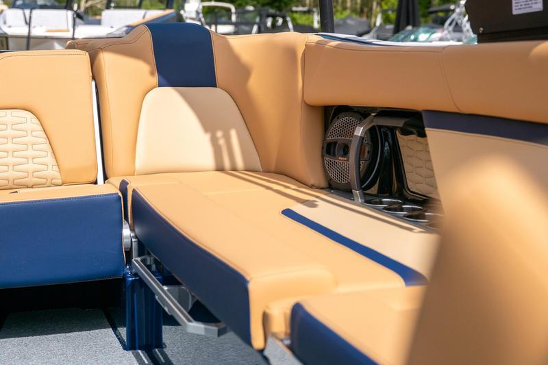 2025 MasterCraft X24