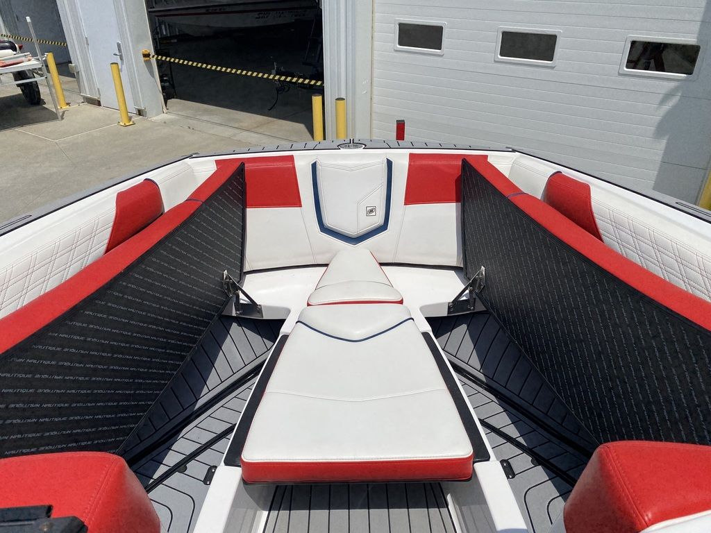 2018 Nautique Super Air G23