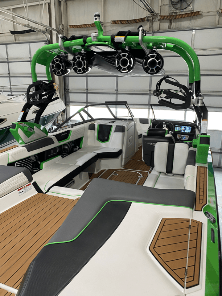 2017 G23 Nautique Super Air Low Hours