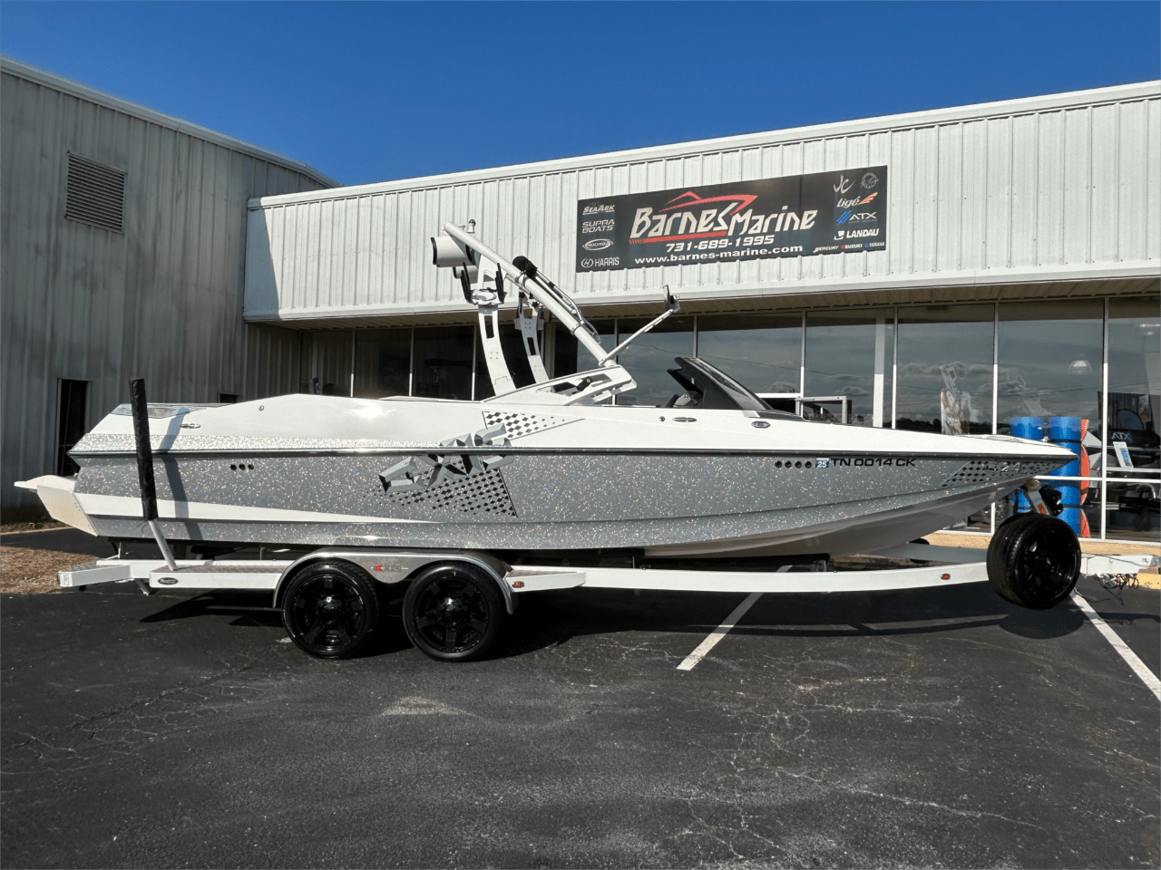2014 AXIS A24