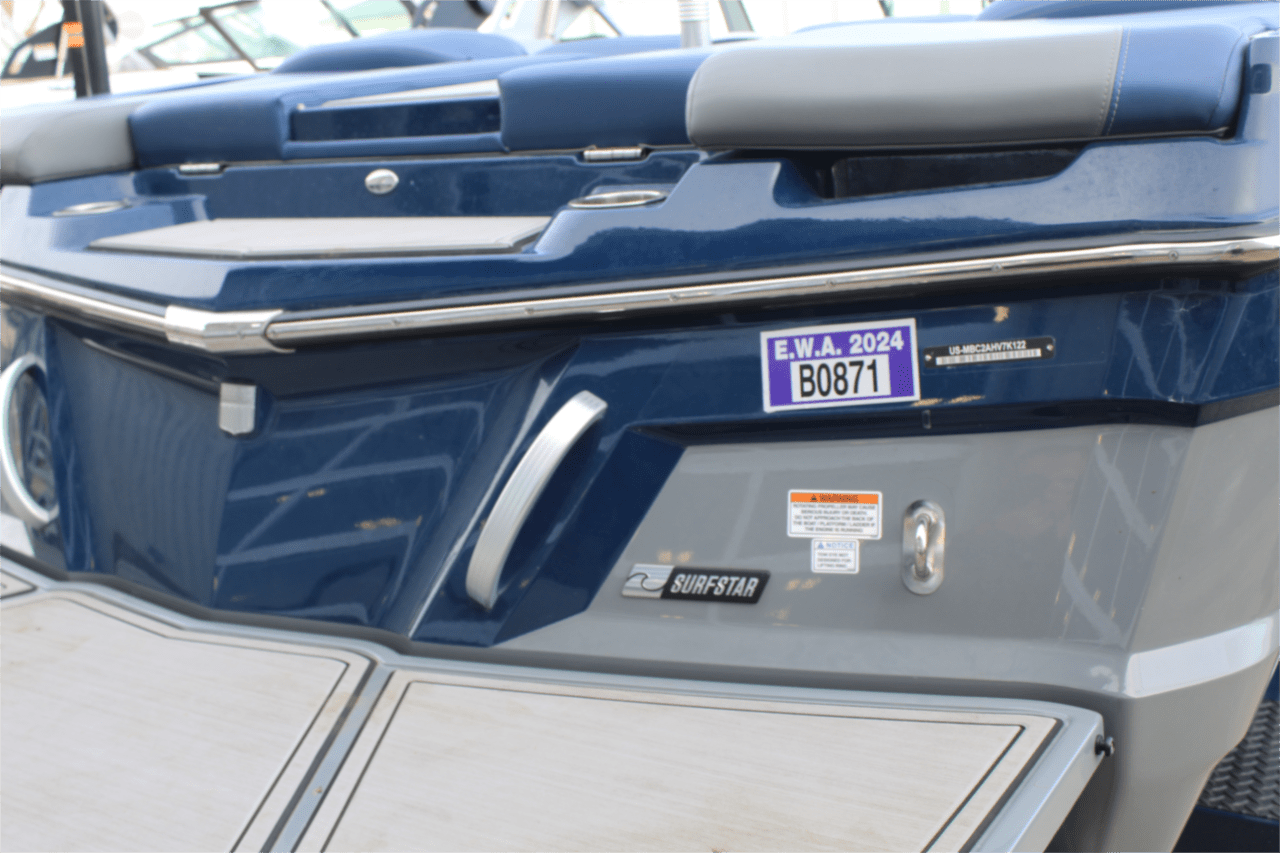 2022 Mastercraft XT21